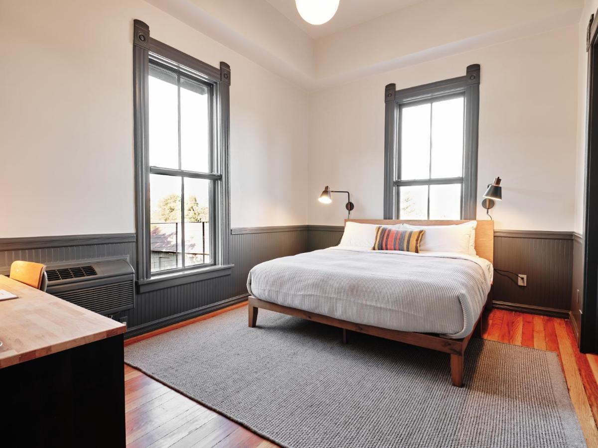 Thatcher Hotel Hopland Luaran gambar
